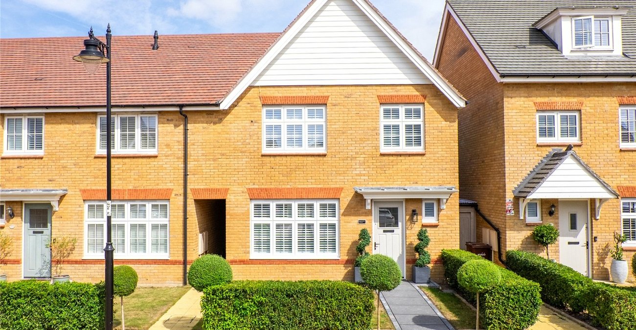 3 bedroom house for sale in Rochester | Robinson Michael & Jackson