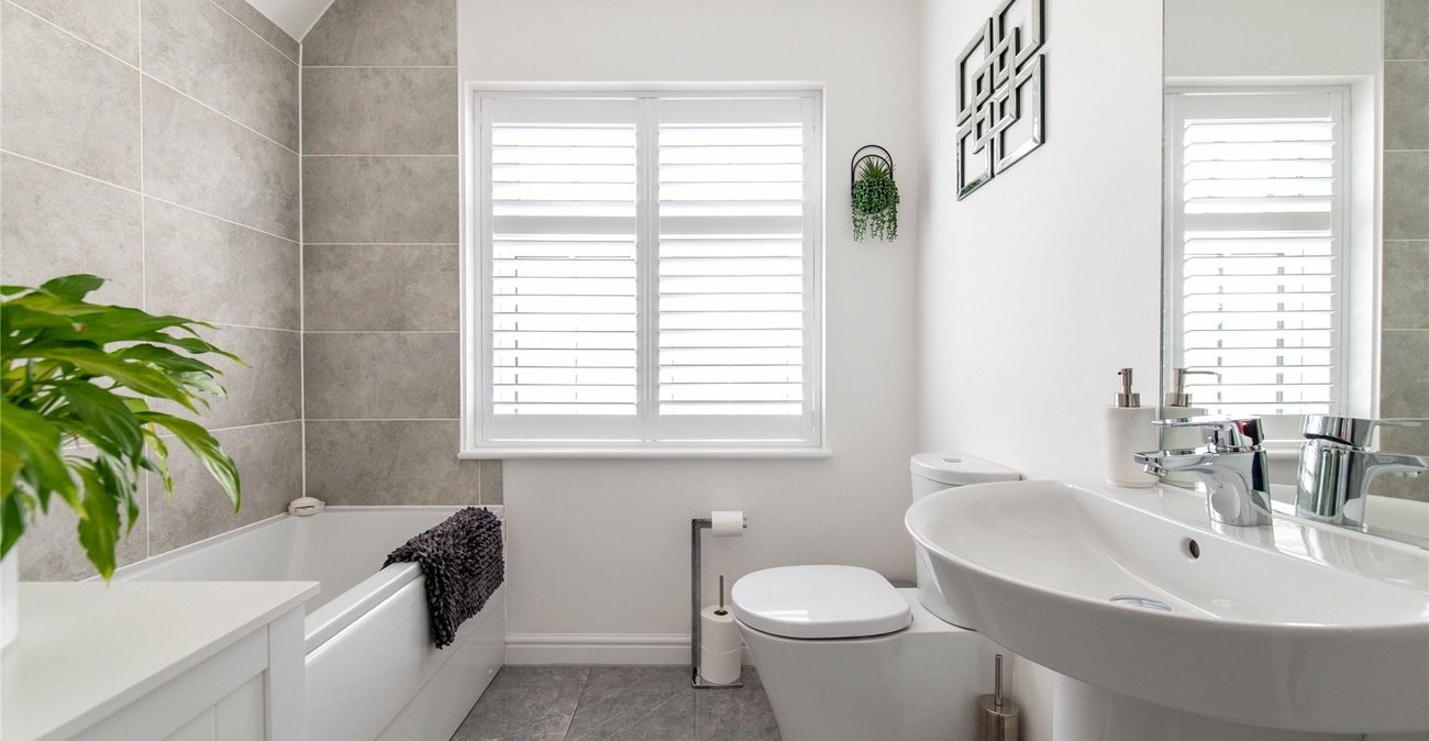 3 bedroom house for sale in Rochester | Robinson Michael & Jackson