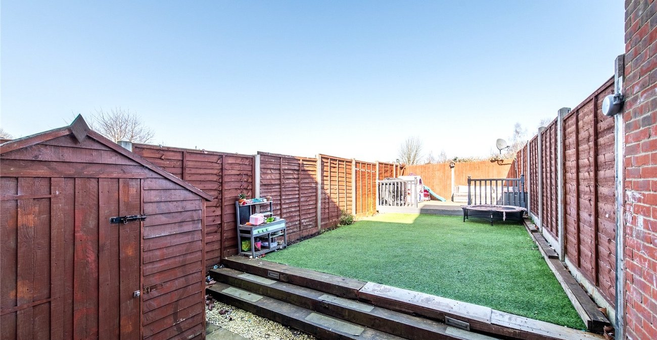 2 bedroom house for sale in Gravesend | Robinson Michael & Jackson