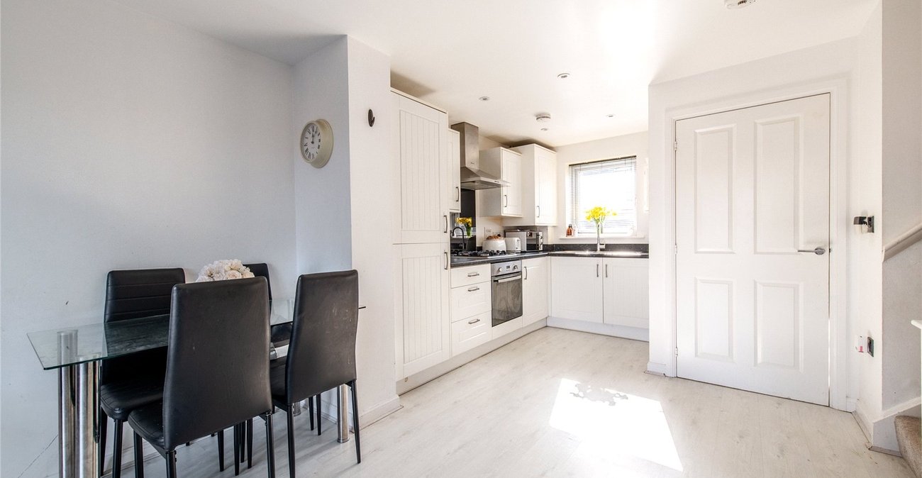 2 bedroom house for sale in Gravesend | Robinson Michael & Jackson