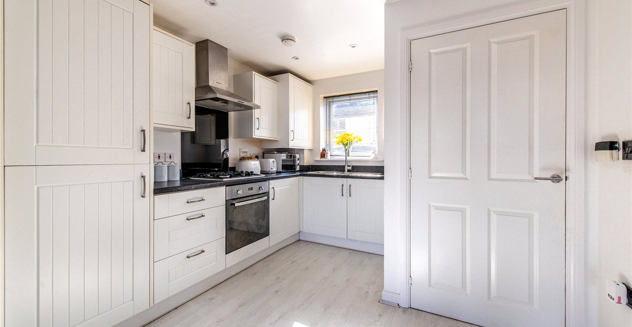 2 bedroom house for sale in Gravesend | Robinson Michael & Jackson