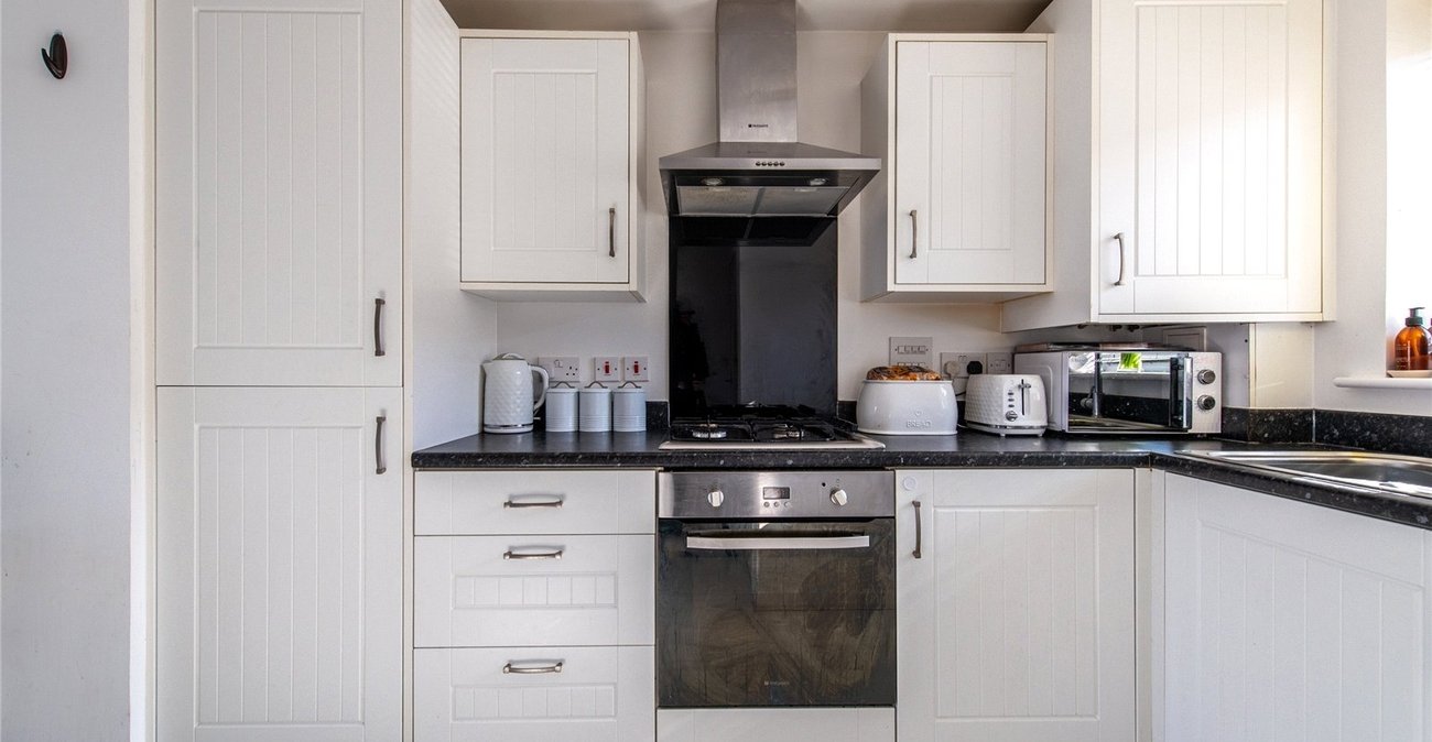 2 bedroom house for sale in Gravesend | Robinson Michael & Jackson