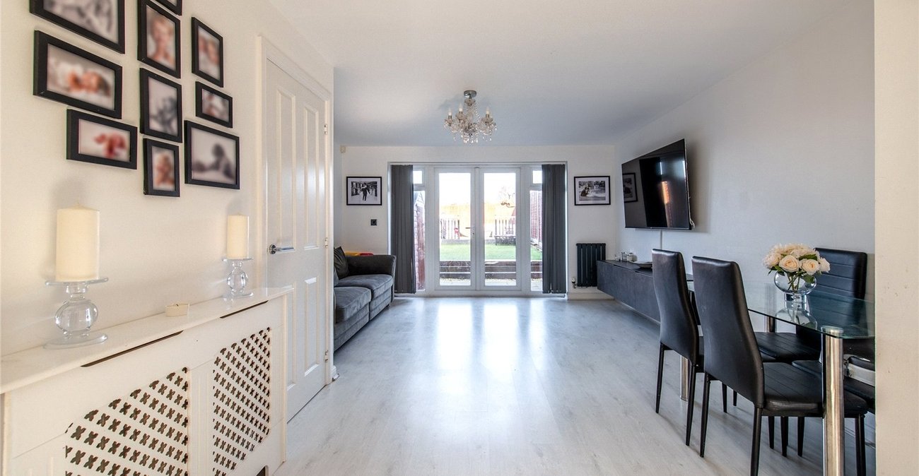 2 bedroom house for sale in Gravesend | Robinson Michael & Jackson