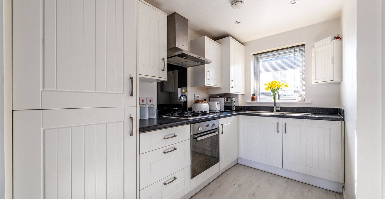 2 bedroom house for sale in Gravesend | Robinson Michael & Jackson