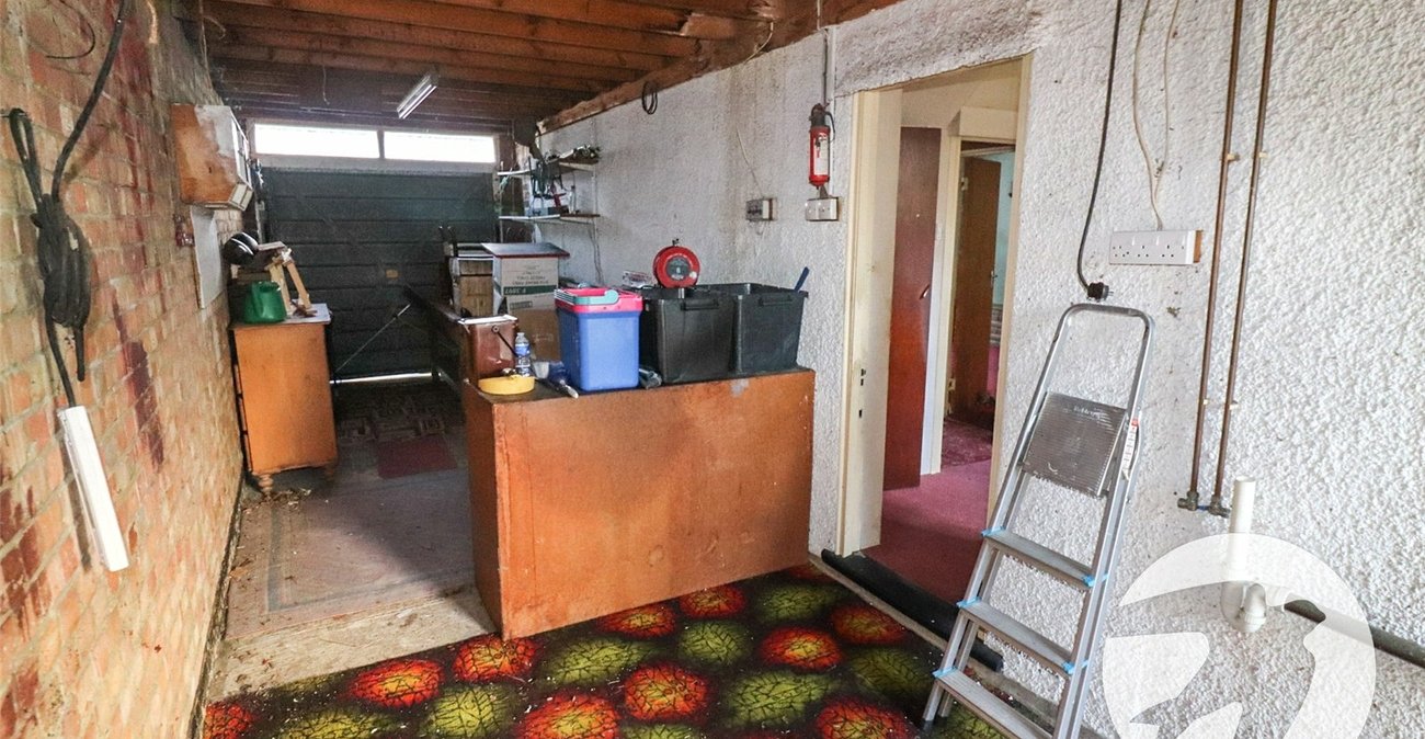 3 bedroom house for sale in Erith | Robinson Jackson