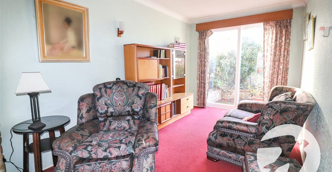 3 bedroom house for sale in Erith | Robinson Jackson