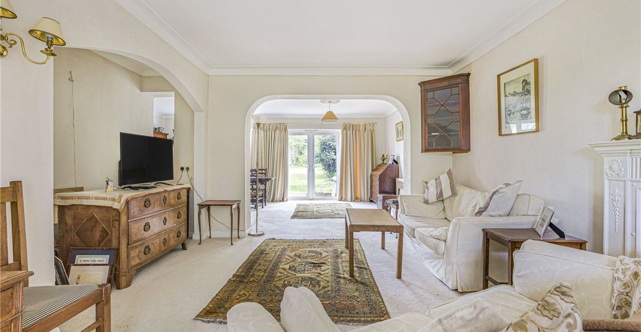 4 bedroom house for sale in Orpington | Robinson Jackson