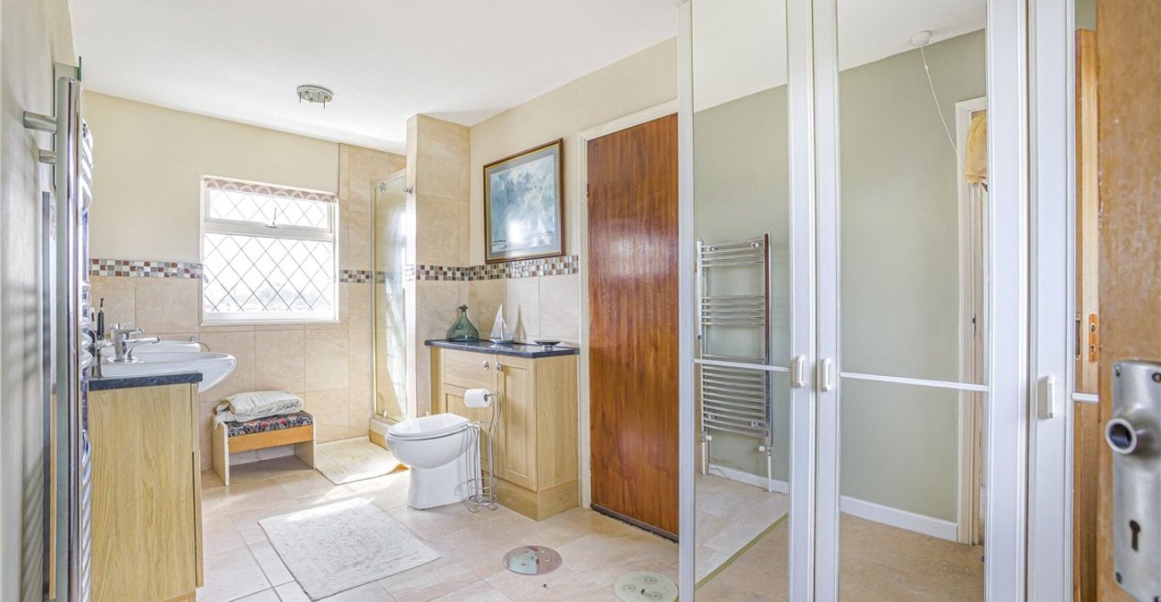4 bedroom house for sale in Orpington | Robinson Jackson