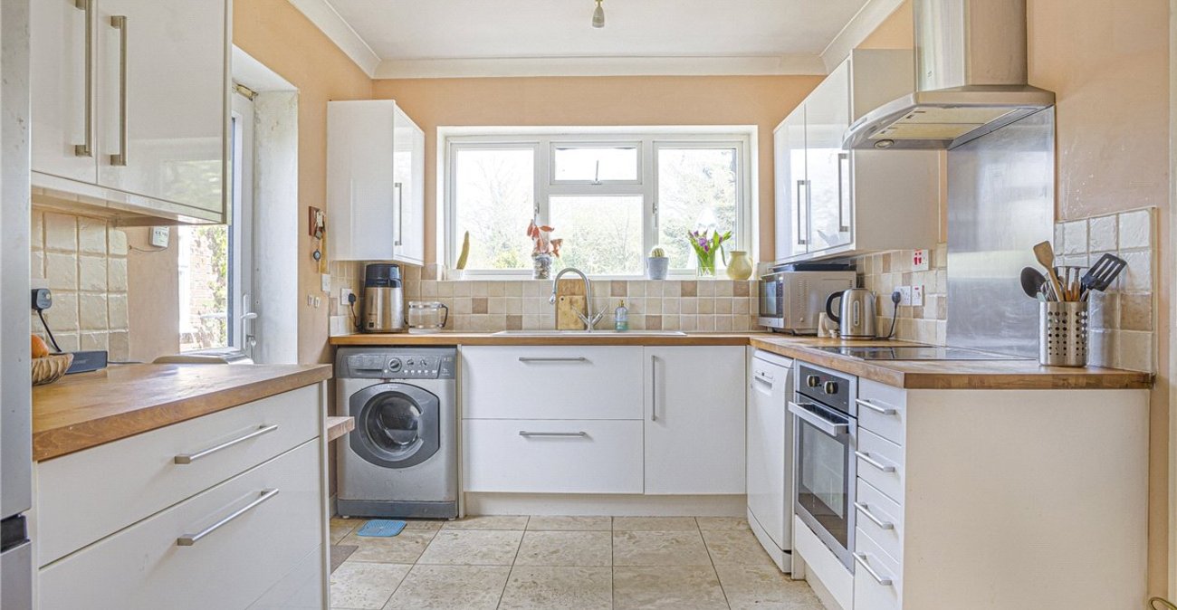 4 bedroom house for sale in Orpington | Robinson Jackson