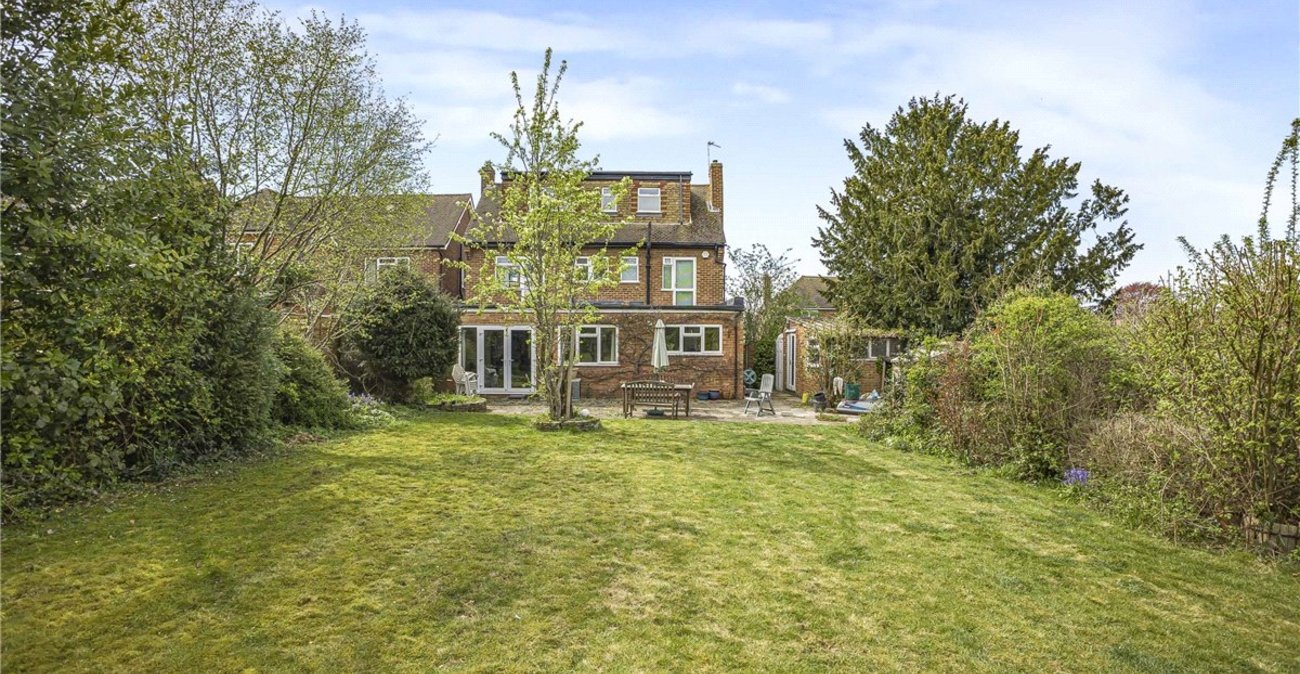 4 bedroom house for sale in Orpington | Robinson Jackson
