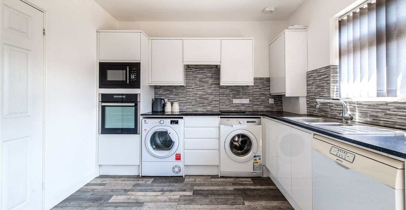 2 bedroom bungalow for sale in Leysdown-on-Sea | Robinson Michael & Jackson