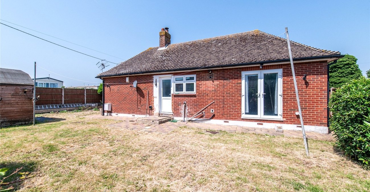 2 bedroom bungalow for sale in Leysdown-on-Sea | Robinson Michael & Jackson