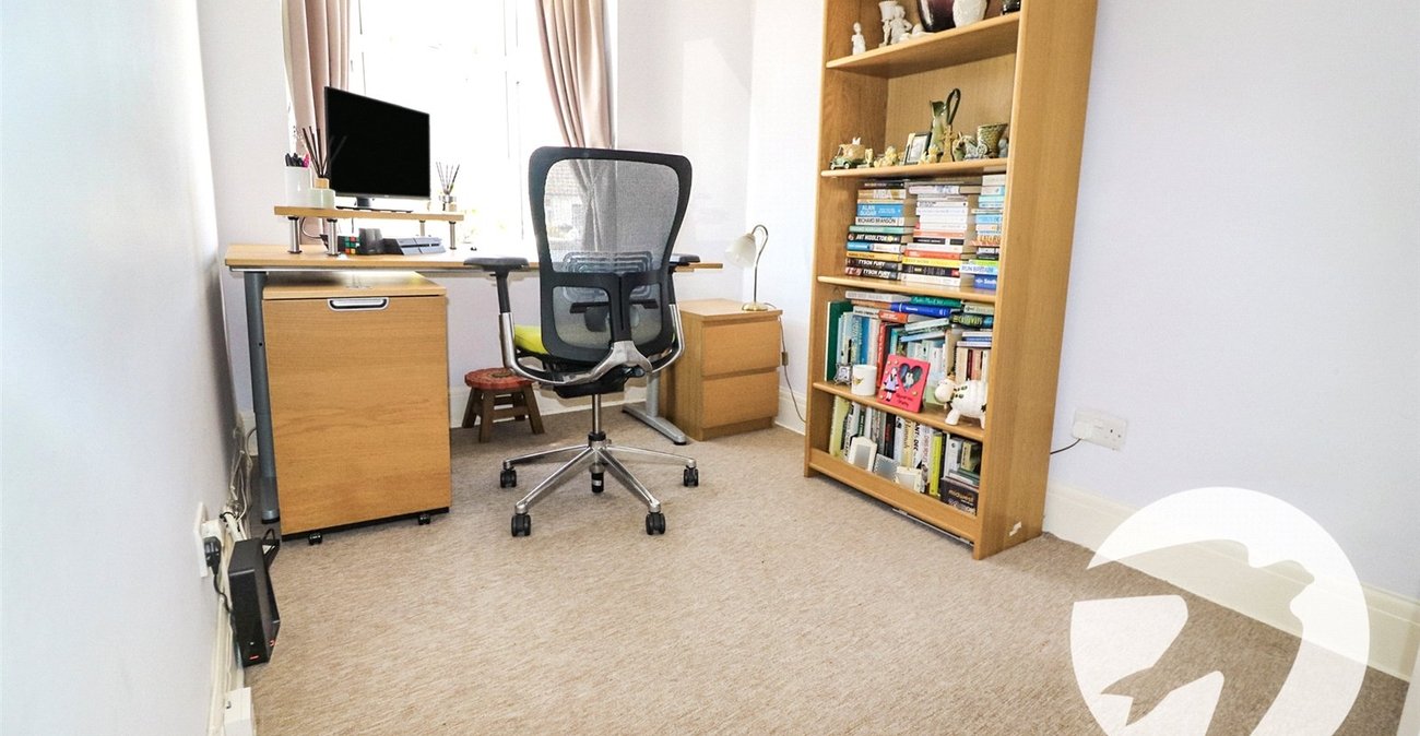 3 bedroom house for sale in Erith | Robinson Jackson