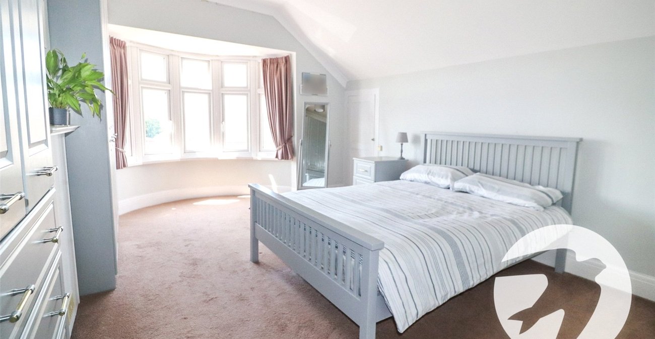 3 bedroom house for sale in Erith | Robinson Jackson