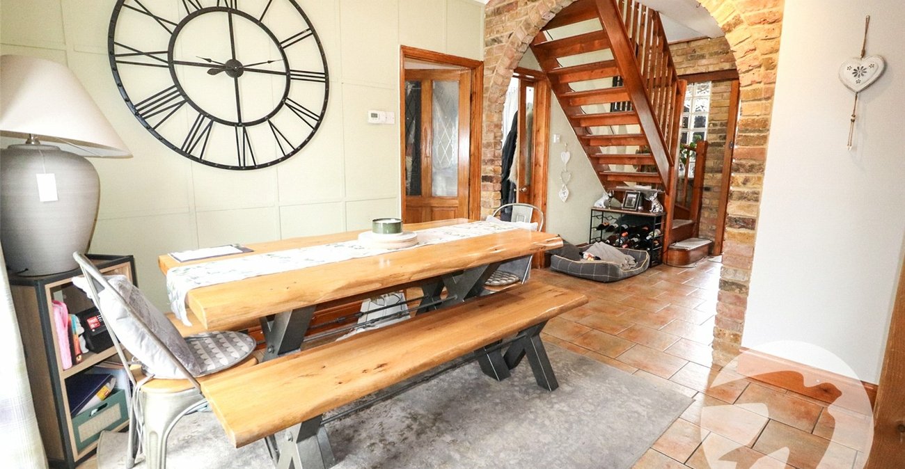 4 bedroom bungalow for sale in Northumberland Heath | Robinson Jackson