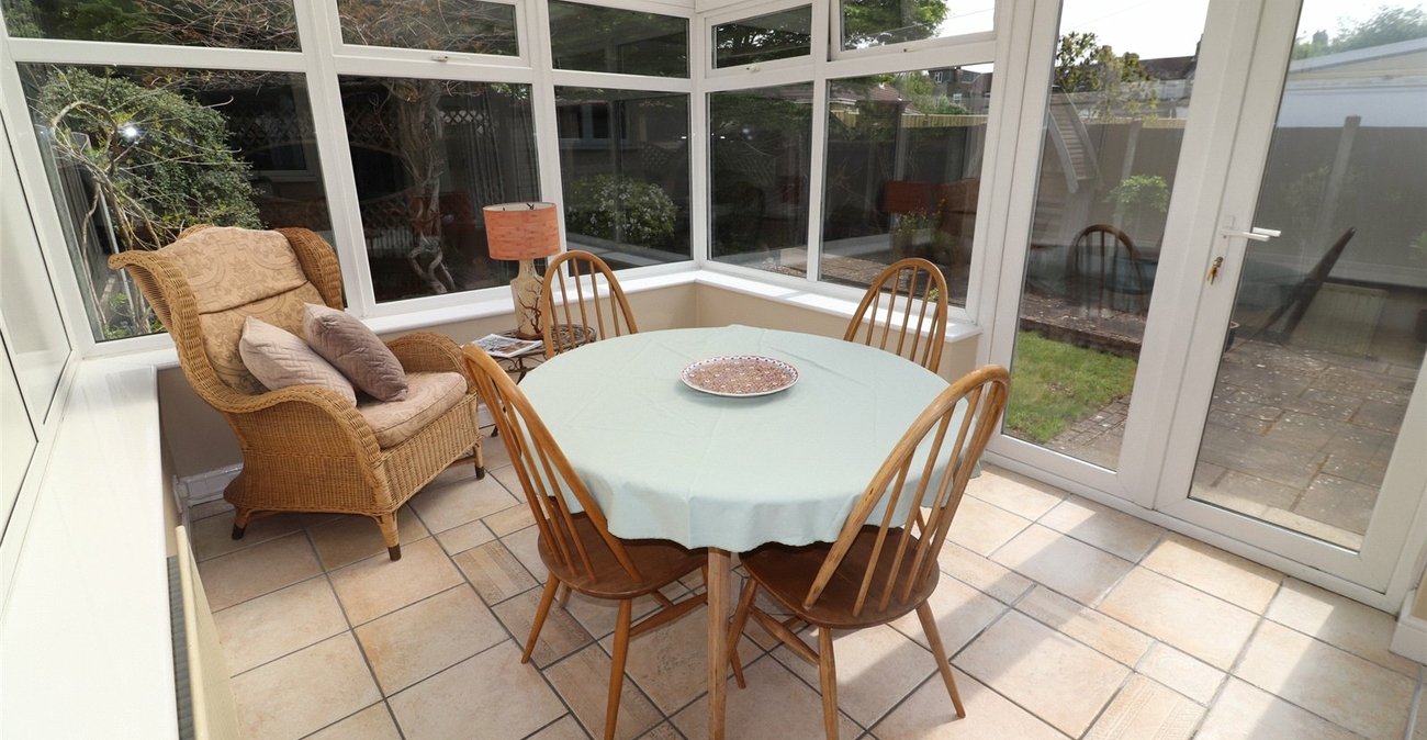 2 bedroom bungalow for sale in Northumberland Heath | Robinson Jackson