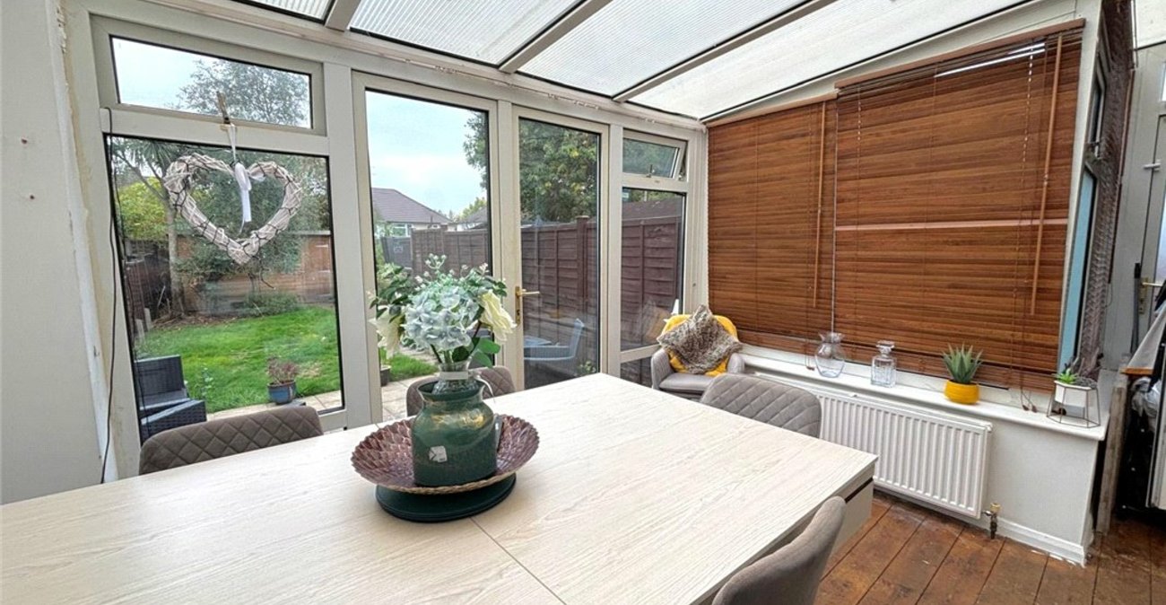 2 bedroom property for sale in Orpington | Robinson Jackson