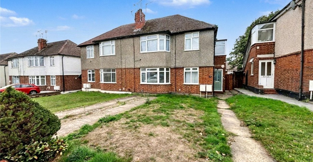 2 bedroom property for sale in Orpington | Robinson Jackson