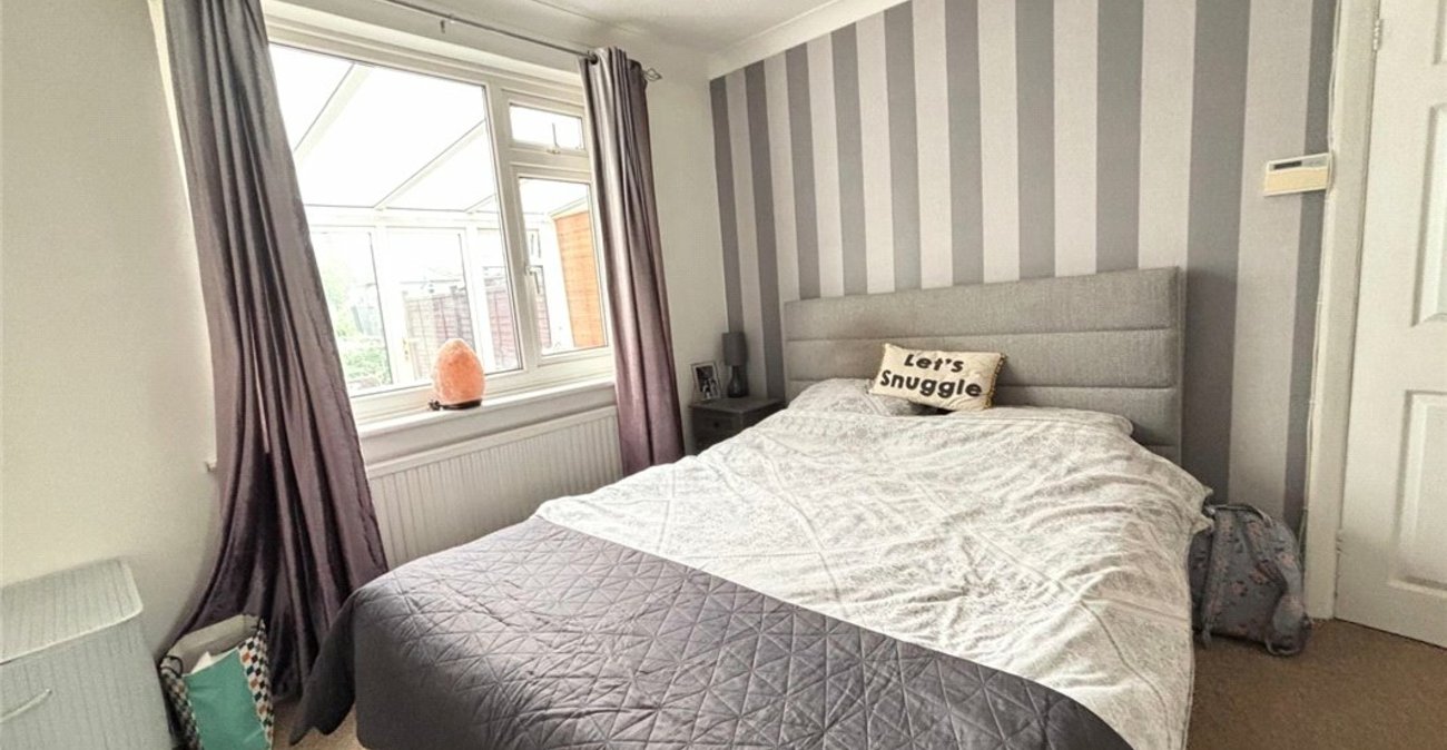 2 bedroom property for sale in Orpington | Robinson Jackson