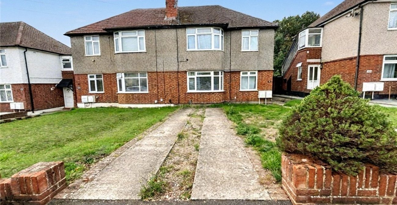2 bedroom property for sale in Orpington | Robinson Jackson