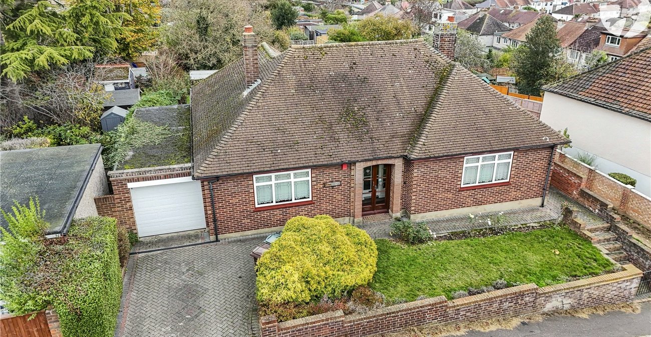 3 bedroom bungalow for sale in Wilmington | Robinson Jackson