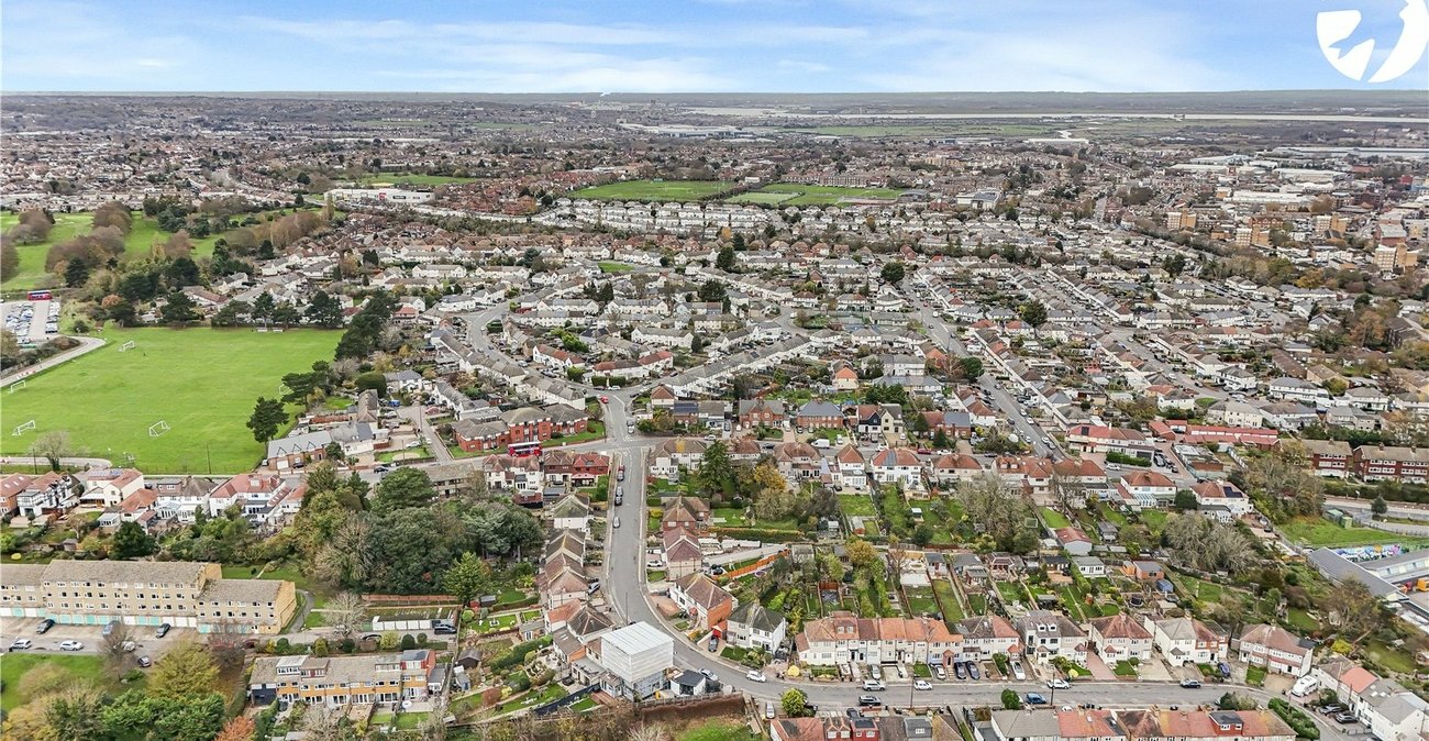 3 bedroom bungalow for sale in Wilmington | Robinson Jackson