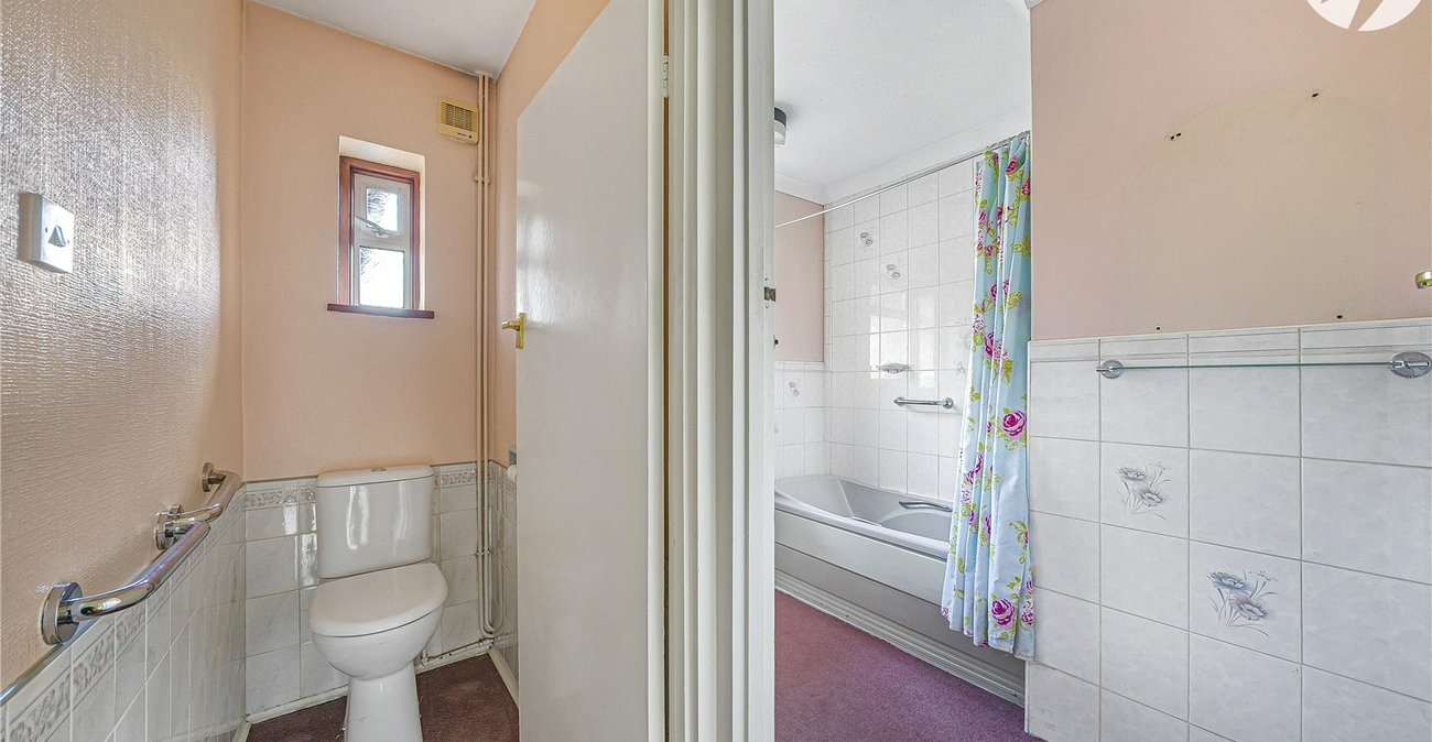 3 bedroom bungalow for sale in Wilmington | Robinson Jackson