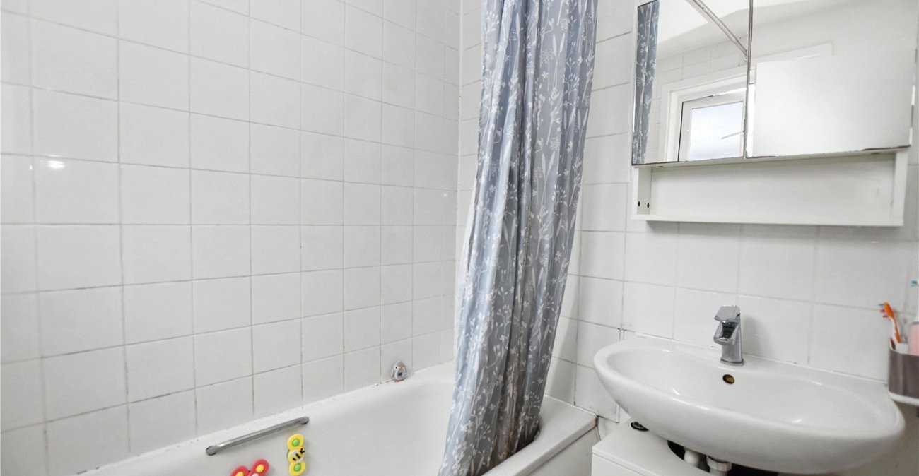 3 bedroom house for sale in Bexleyheath | Robinson Jackson