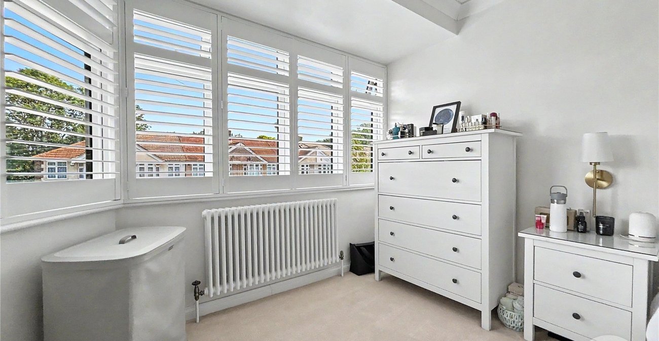 2 bedroom house for sale in Sidcup | Robinson Jackson