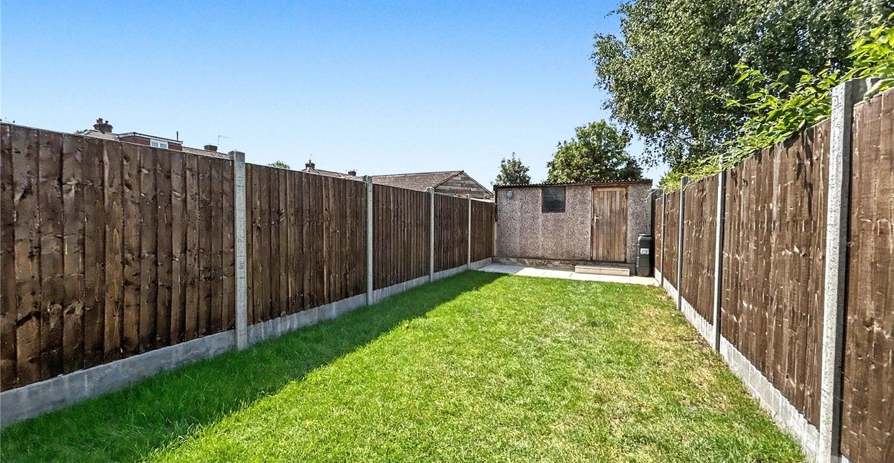 2 bedroom house for sale in Sidcup | Robinson Jackson