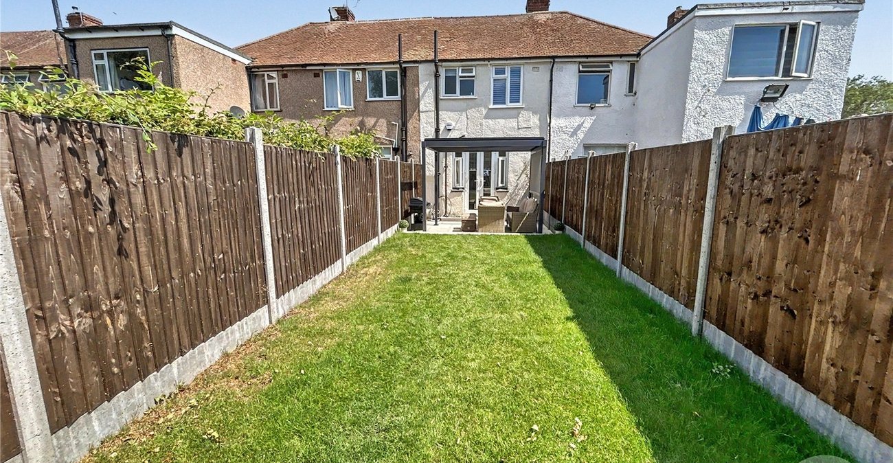 2 bedroom house for sale in Sidcup | Robinson Jackson