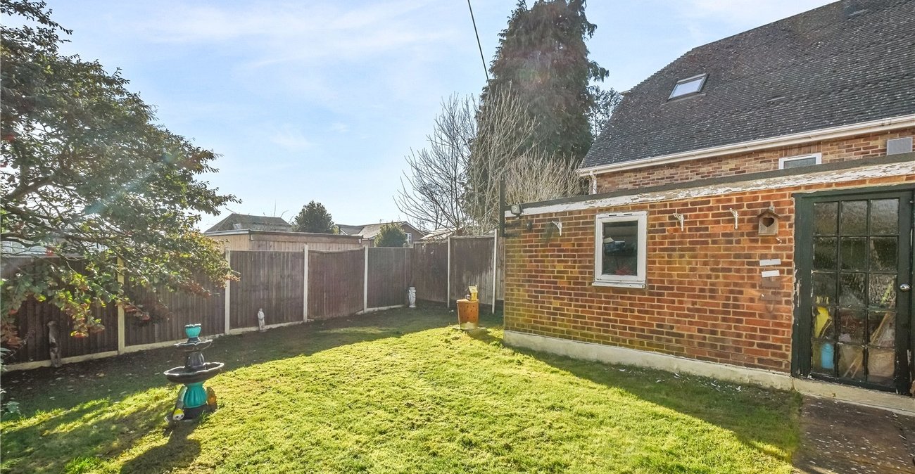 2 bedroom bungalow for sale in West Kingsdown | Robinson Jackson