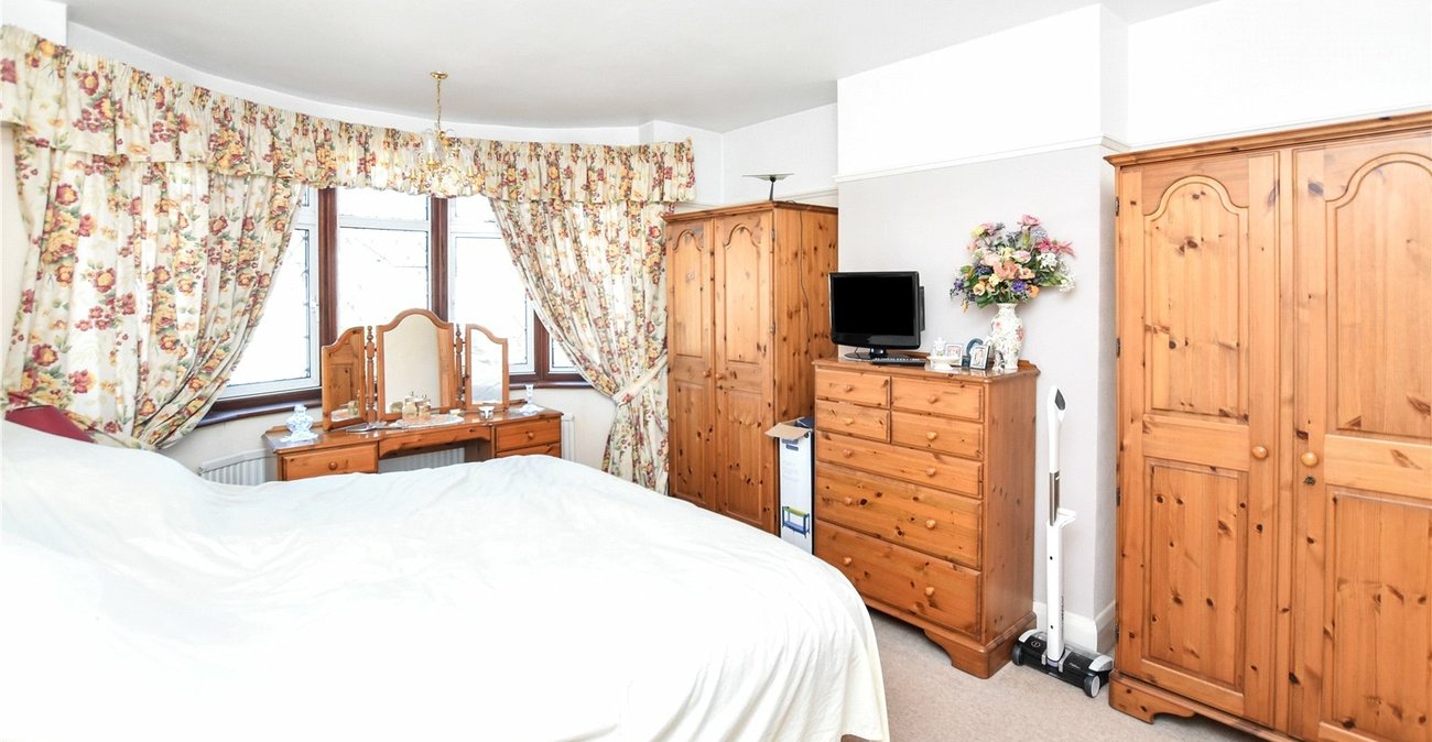 3 bedroom house for sale in Bexleyheath | Robinson Jackson