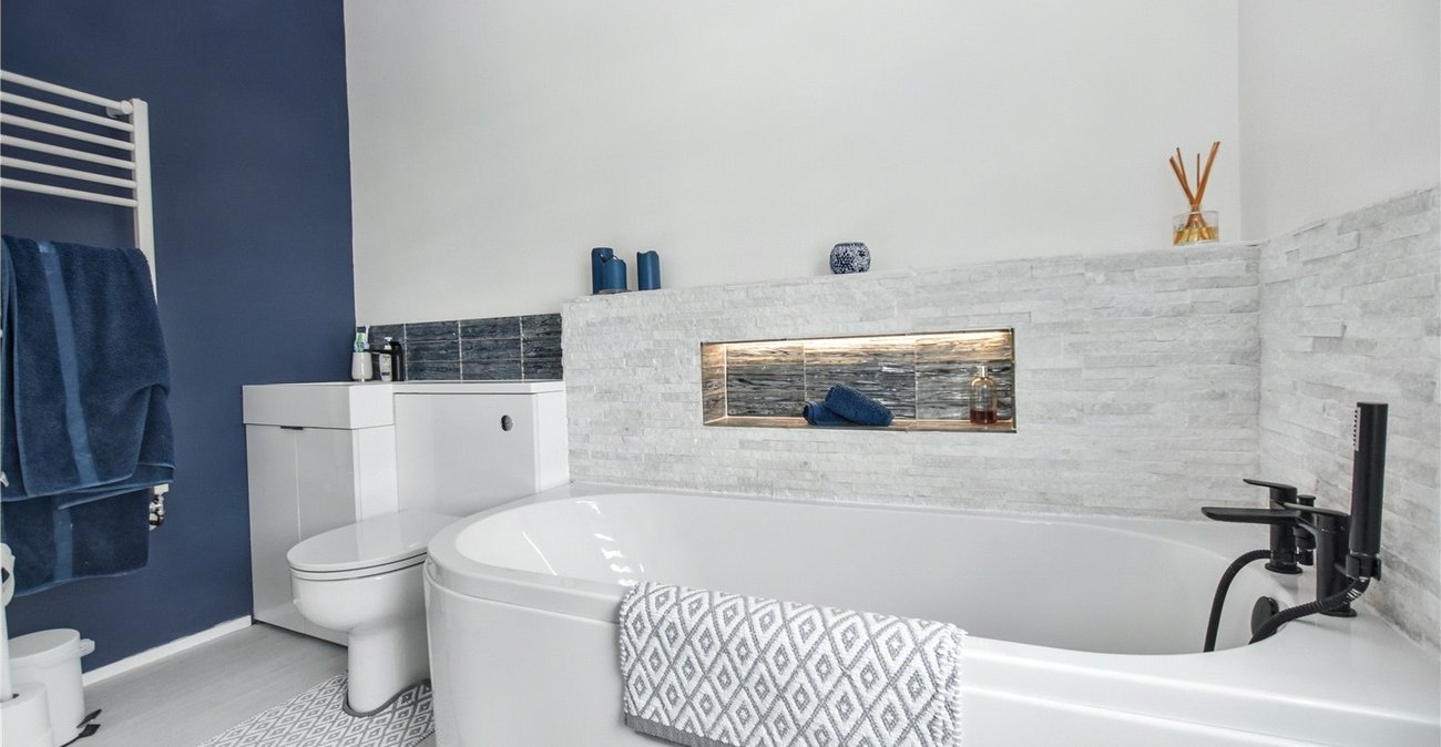 4 bedroom house for sale in Bexleyheath | Robinson Jackson