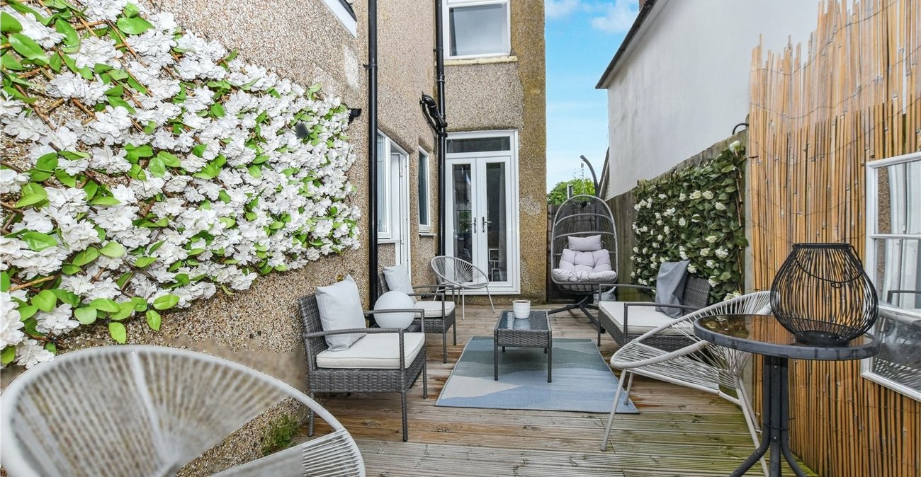 4 bedroom house for sale in Bexleyheath | Robinson Jackson