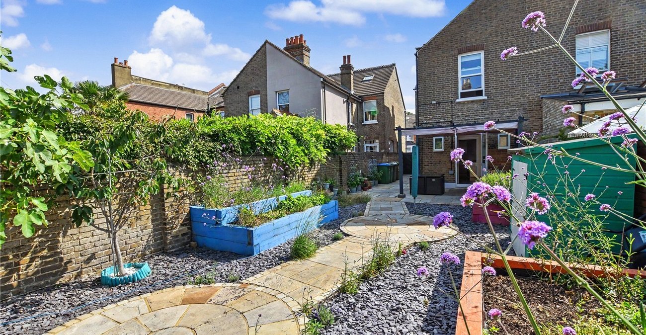 4 bedroom house for sale in Bexleyheath | Robinson Jackson