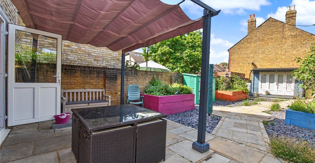 4 bedroom house for sale in Bexleyheath | Robinson Jackson