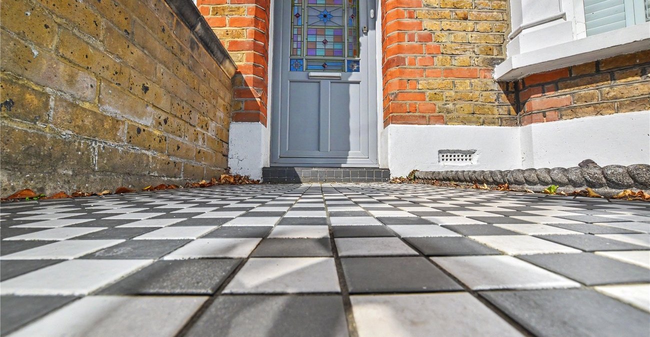4 bedroom house for sale in Bexleyheath | Robinson Jackson