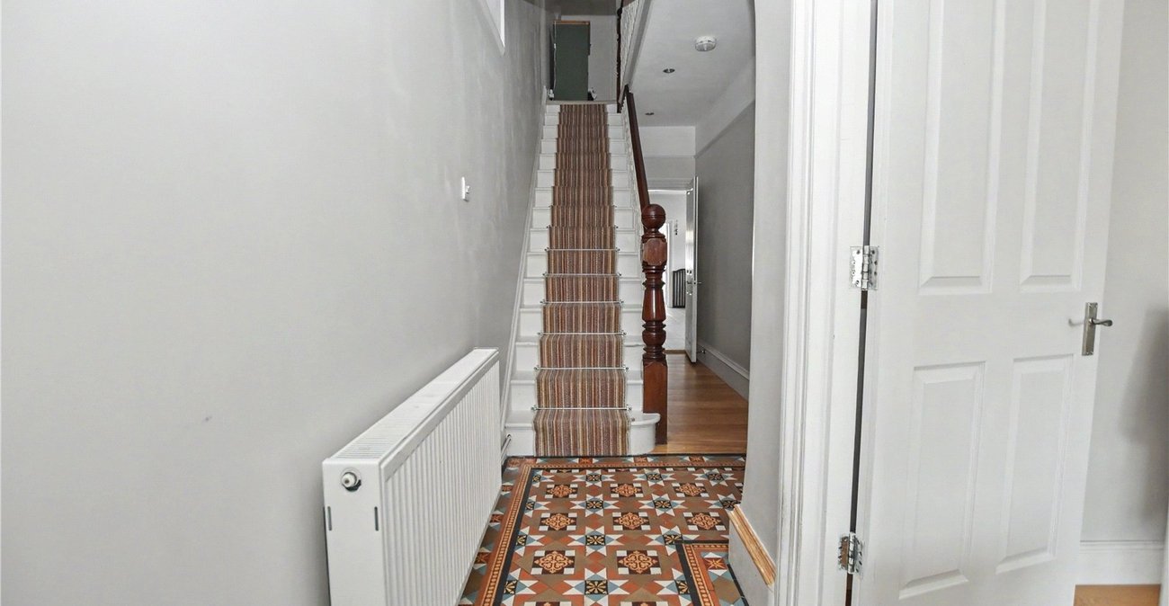 4 bedroom house for sale in Bexleyheath | Robinson Jackson
