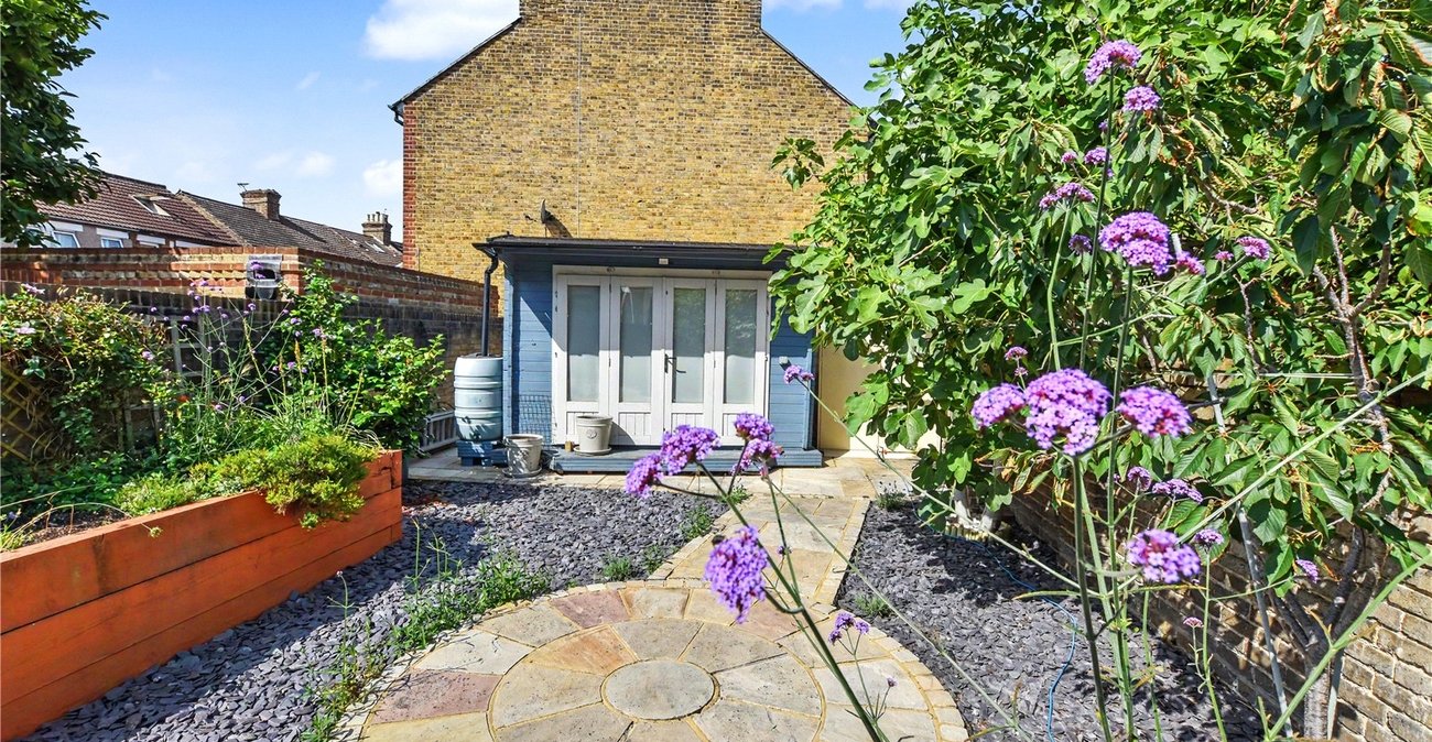 4 bedroom house for sale in Bexleyheath | Robinson Jackson