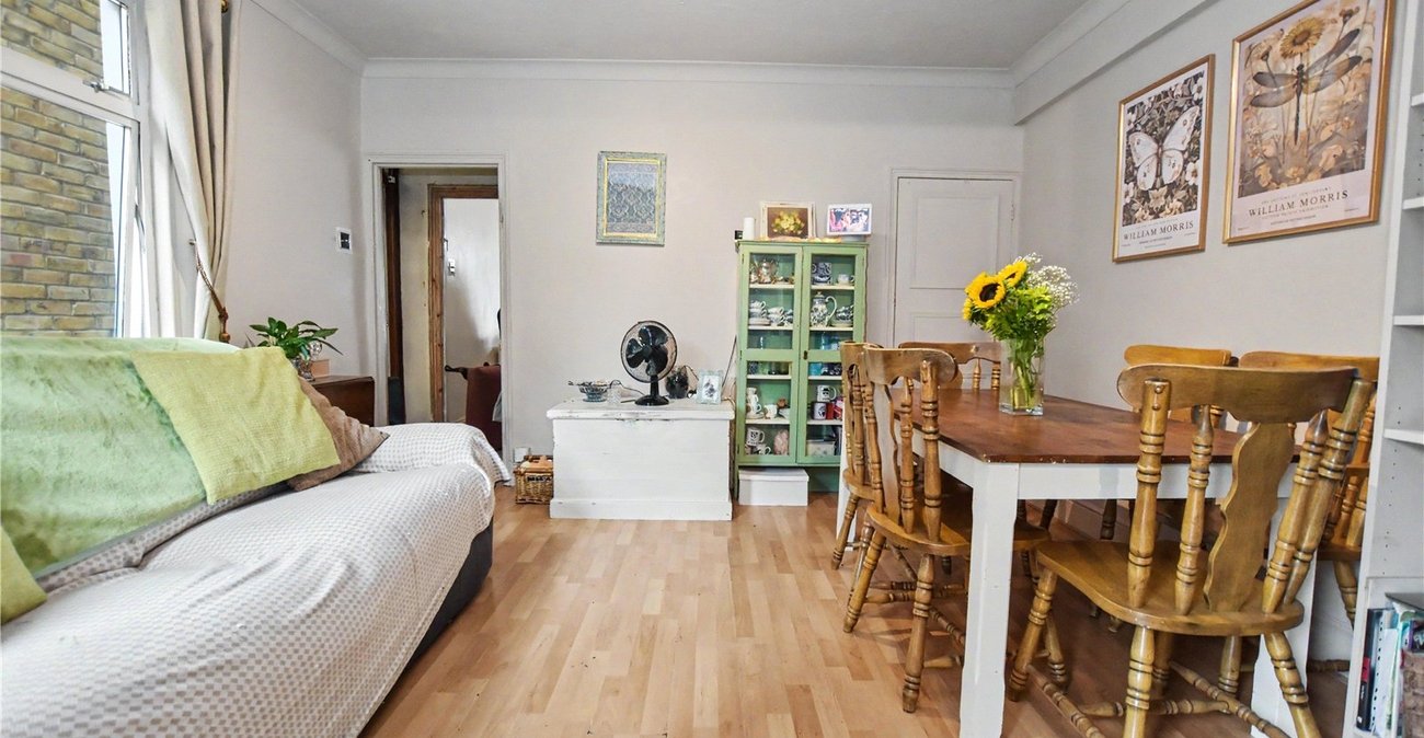3 bedroom house for sale in Bexleyheath | Robinson Jackson