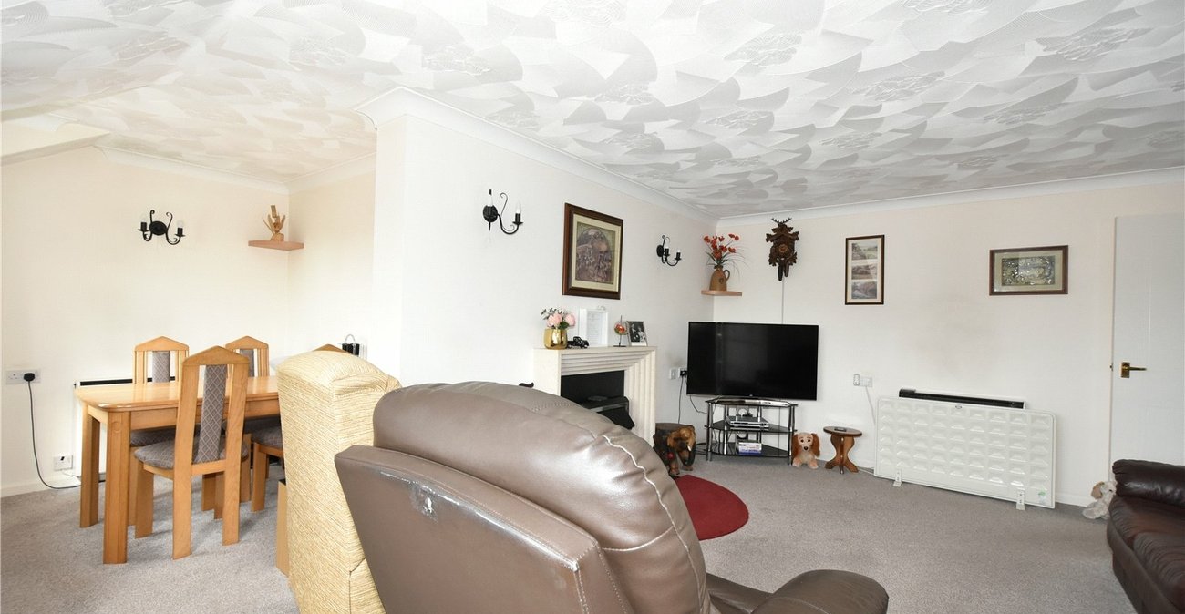 2 bedroom property for sale in Swanley | Robinson Jackson