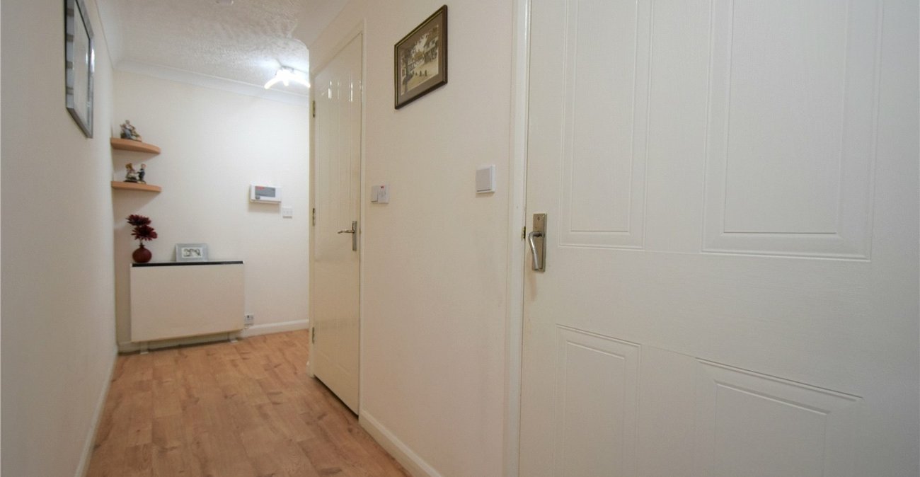 2 bedroom property for sale in Swanley | Robinson Jackson