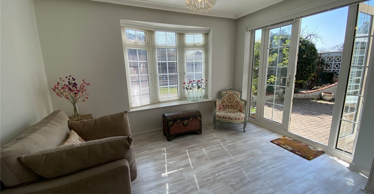 3 bedroom bungalow for sale in Bexley | Robinson Jackson