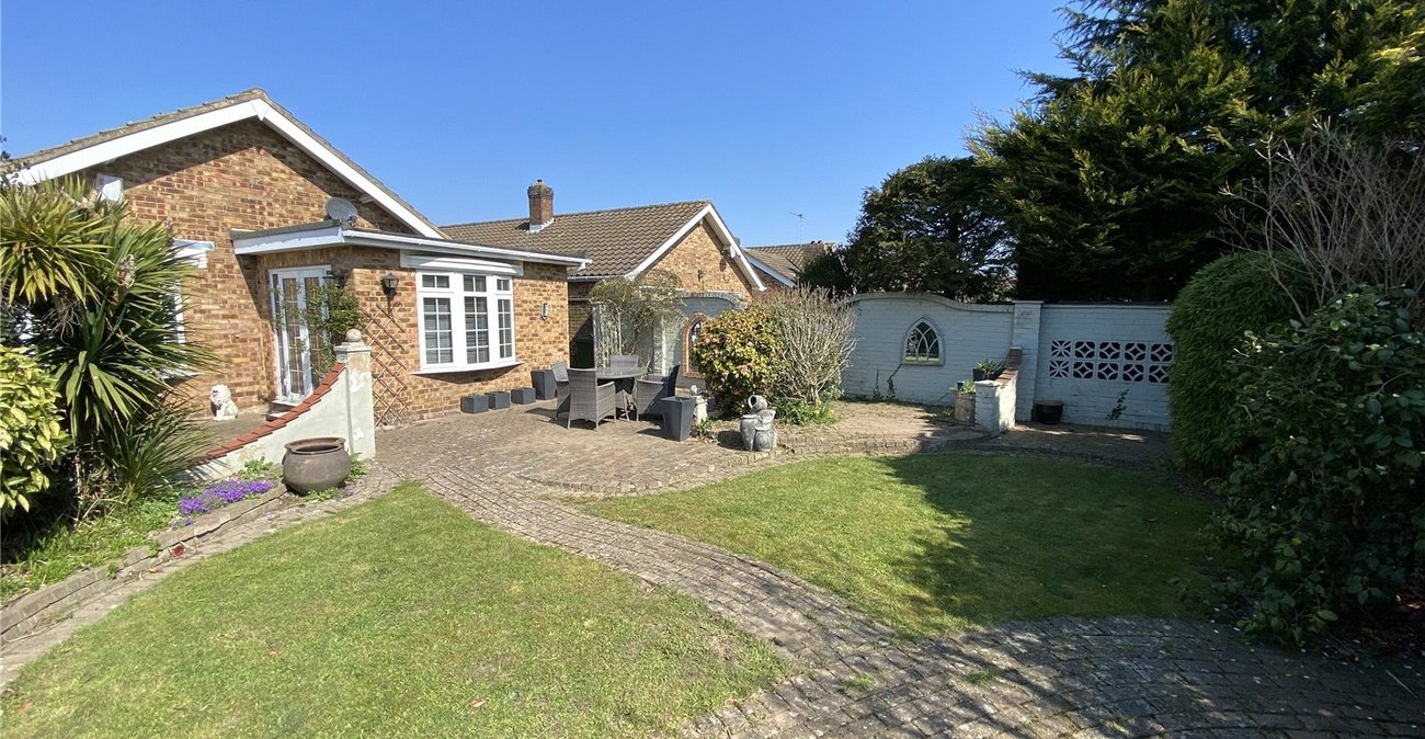 3 bedroom bungalow for sale in Bexley | Robinson Jackson