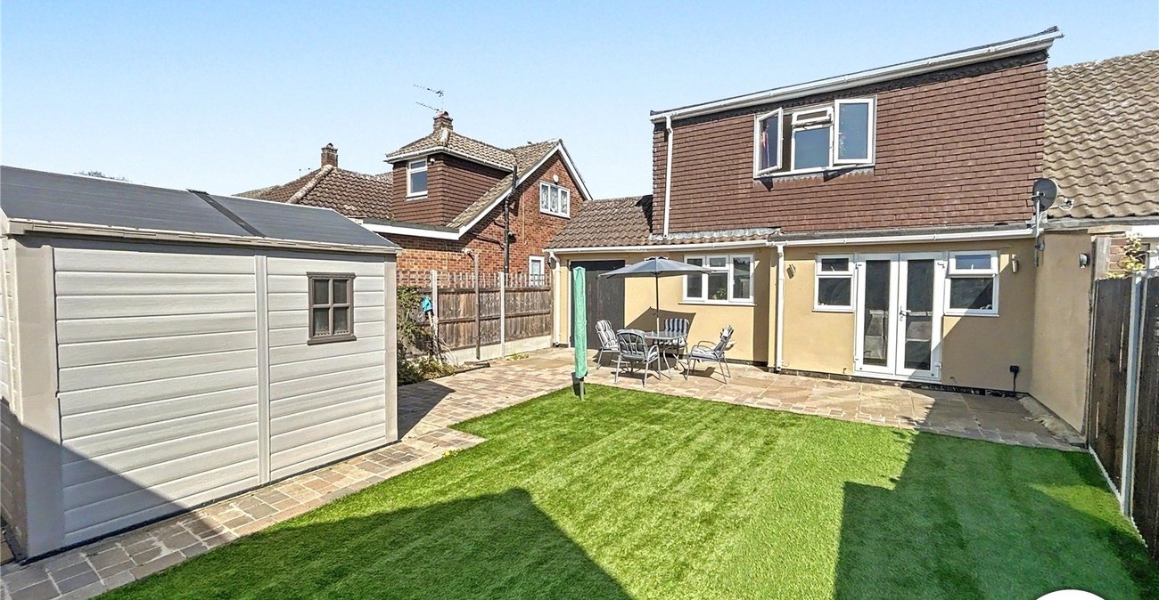 3 bedroom bungalow for sale in Bexley | Robinson Jackson