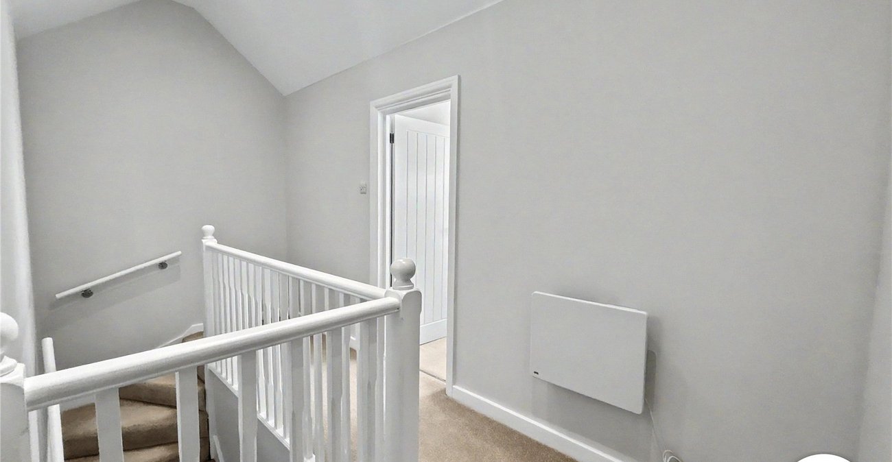 3 bedroom bungalow for sale in Bexley | Robinson Jackson