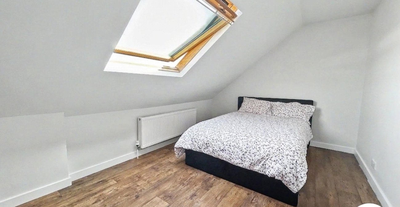 3 bedroom bungalow for sale in Bexley | Robinson Jackson