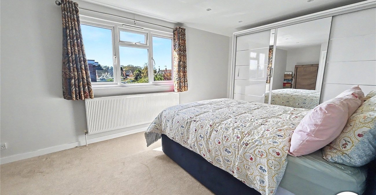 3 bedroom bungalow for sale in Bexley | Robinson Jackson