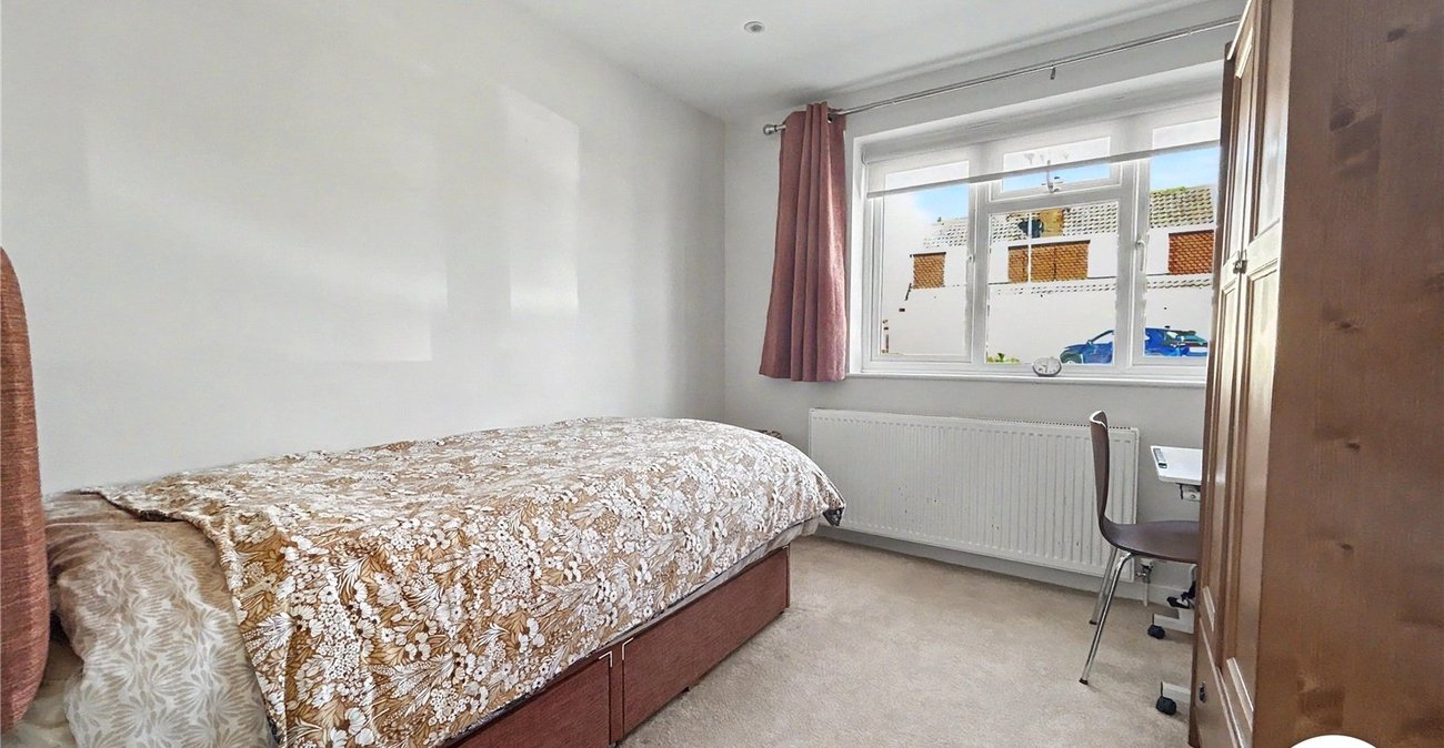 3 bedroom bungalow for sale in Bexley | Robinson Jackson